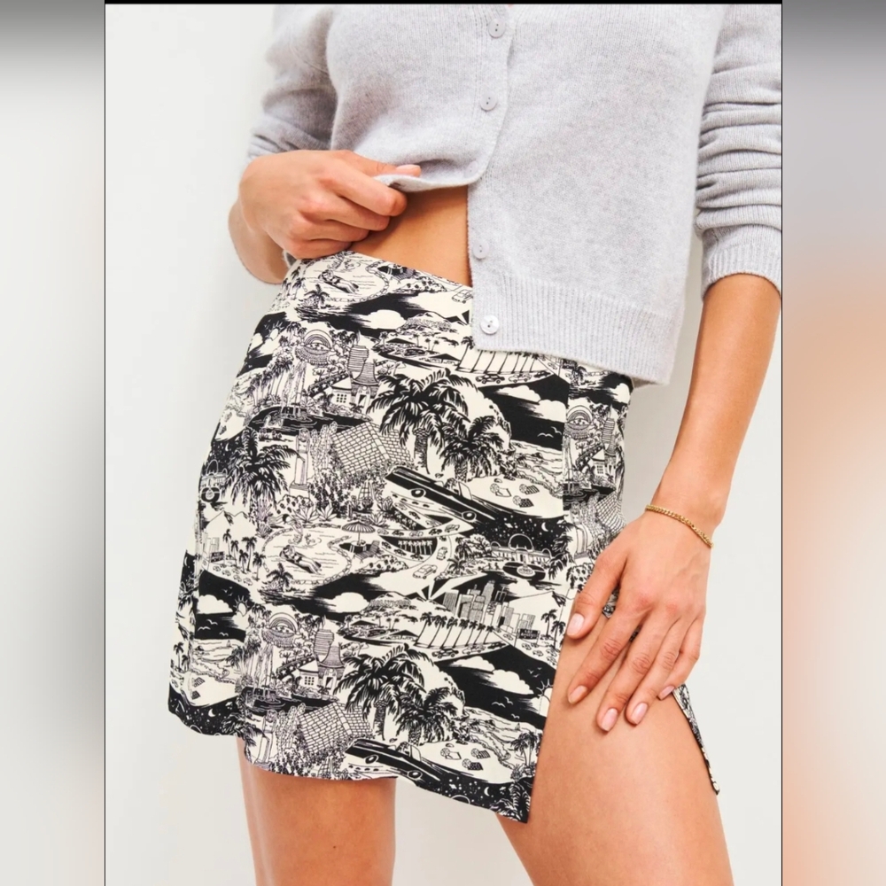 Reformation Black/White Margot Mini Skirt
